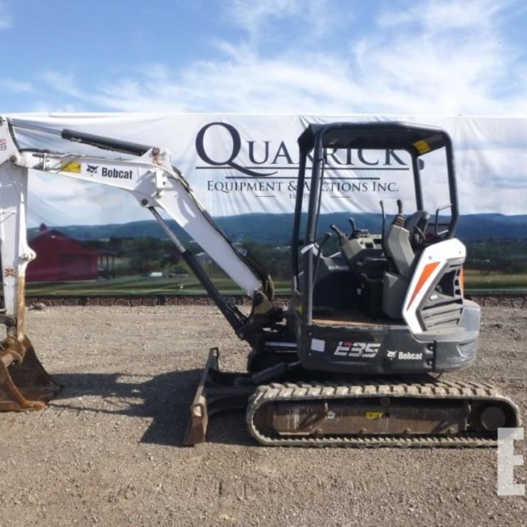 2019 BOBCAT E35