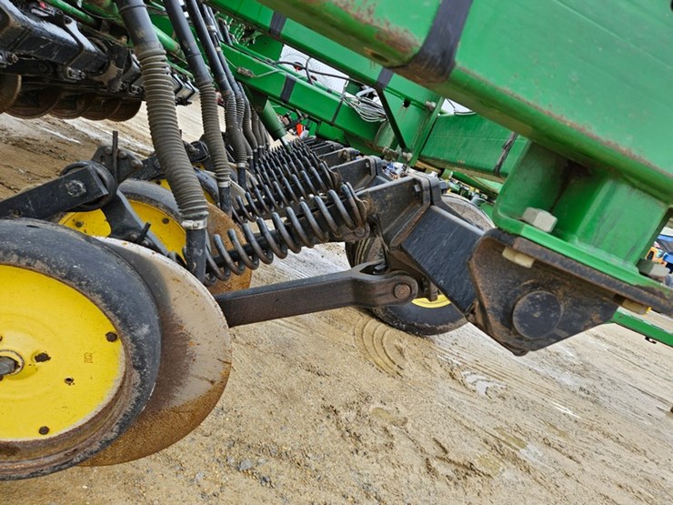 john-deere-15-image-19