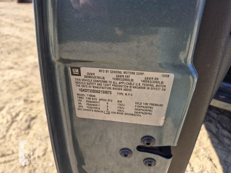 2009-gmc-envoy-sle-image-16