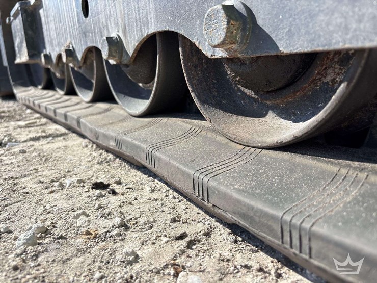 2017-bobcat-t550-image-31