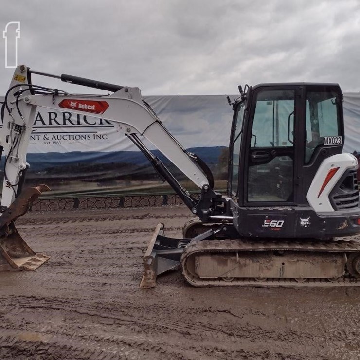 BOBCAT E60