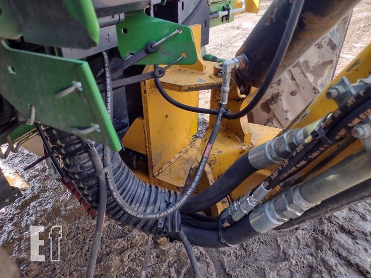 2009-john-deere-6330-image-35