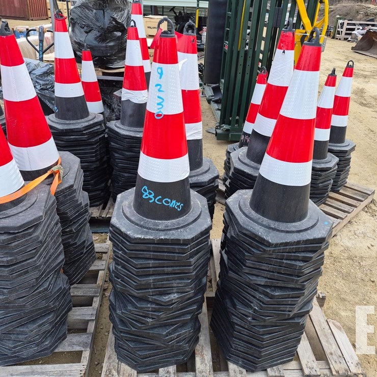 (83) TRAFFIC CONES