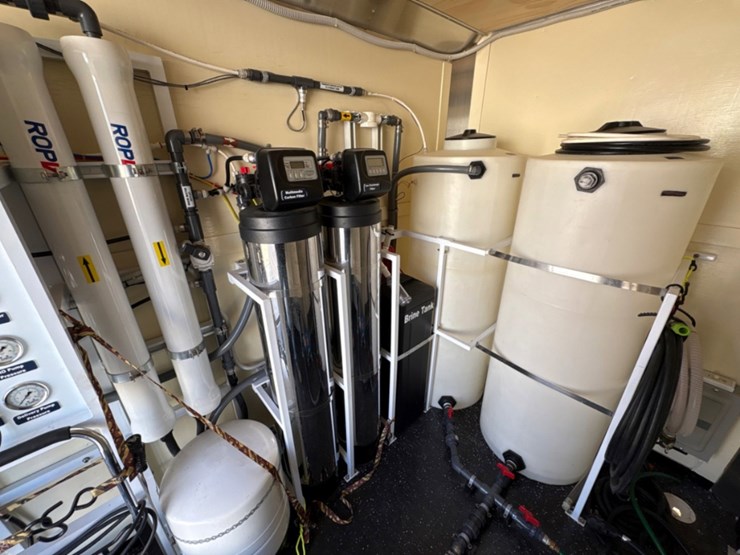 2019-custom-built-8x10-image-8