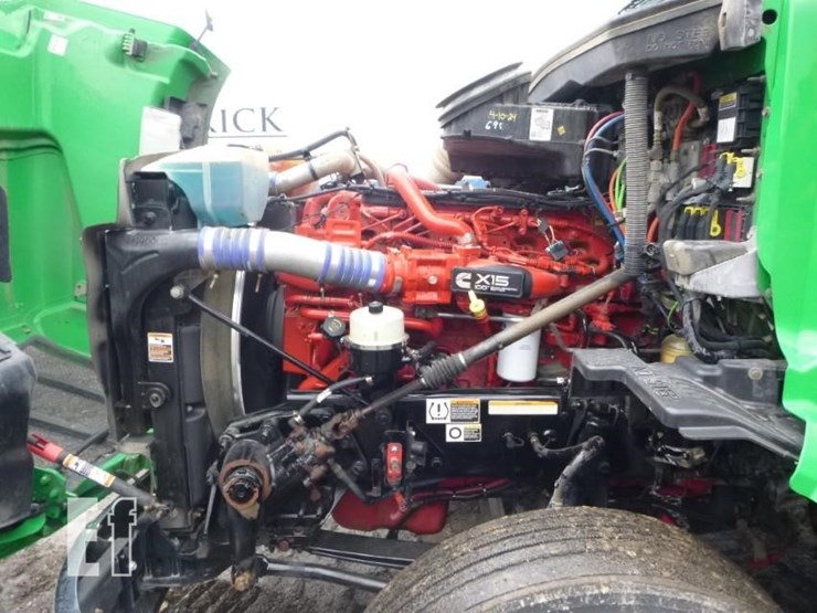 2020-peterbilt-579-image-15