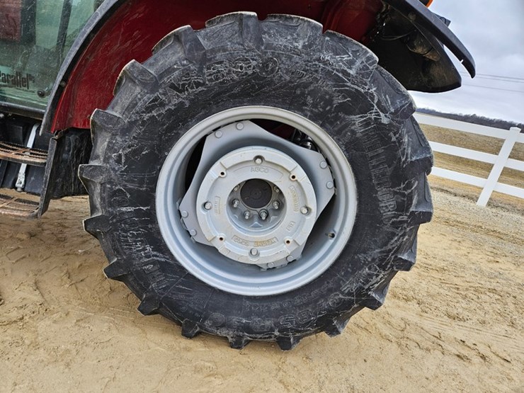 massey-ferguson-4707-image-53