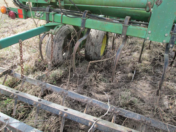 john-deere-38-image-12