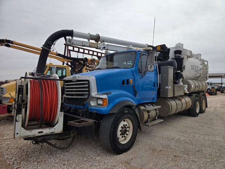 2008-vactor-2100-image-1