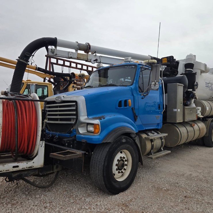 2008 VACTOR 2100