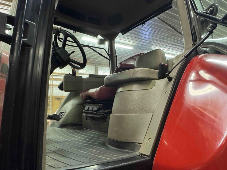 2010-case-ih-275-image-23
