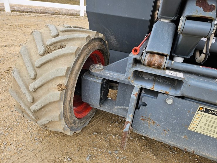 2017-skyjack-sj6832rt-image-41