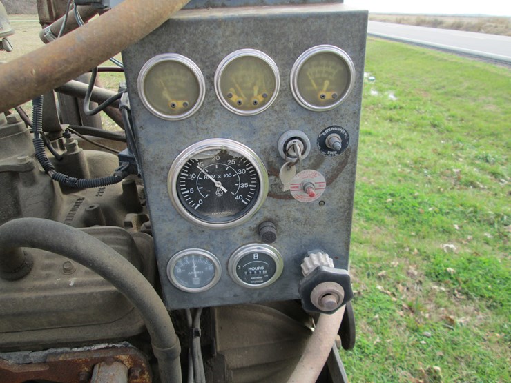 #27367-•-v8-power-unit-w/-trailer-image-15