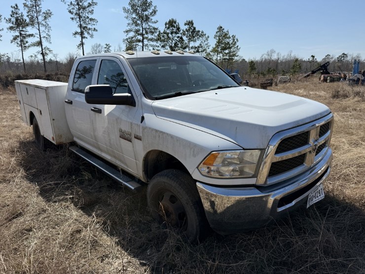 2018-ram-3500-hd-image-2
