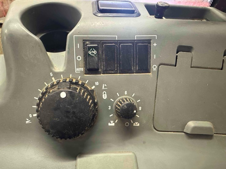 2000-case-110-image-17