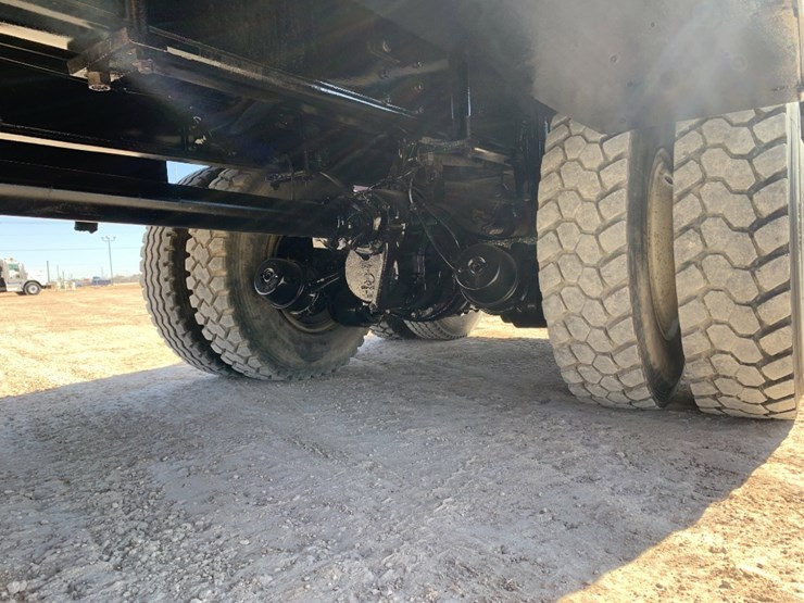 2005-western-star-6900xd-image-15