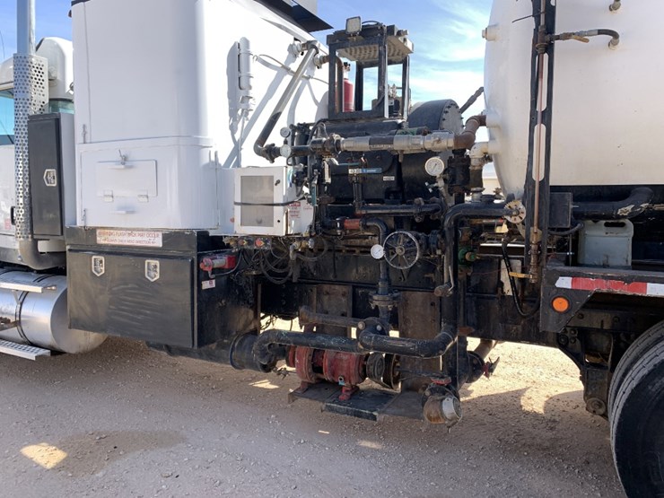 2015-kenworth-t800-image-6