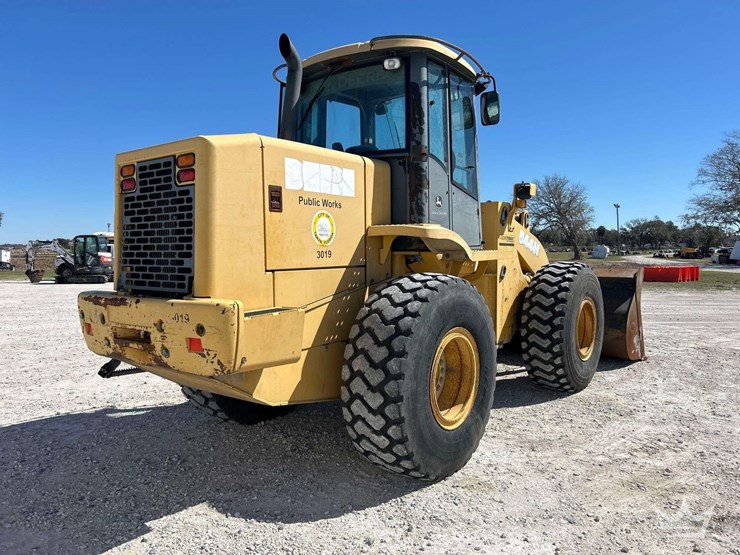 2002-deere-544h-image-3