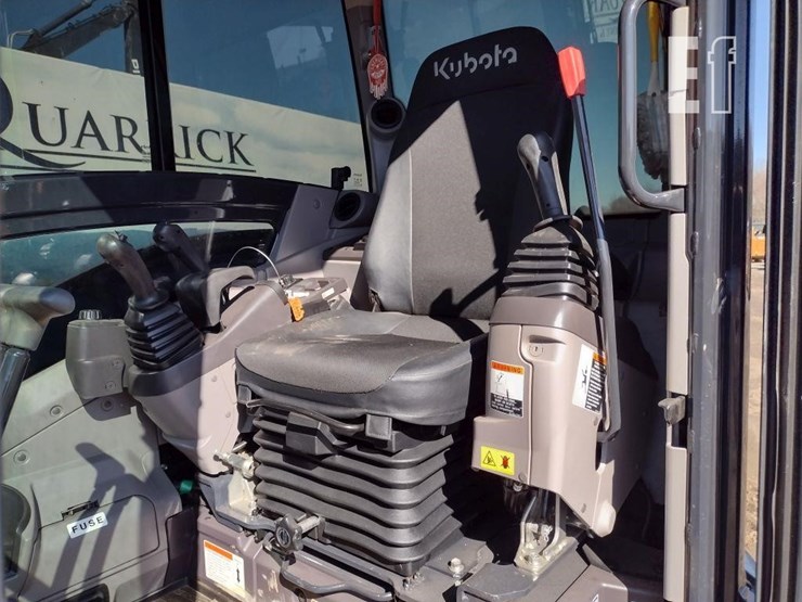 kubota-kx057-5-image-14