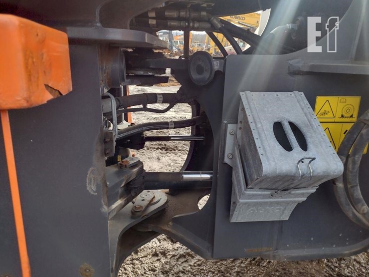 doosan-dl200-5-image-28