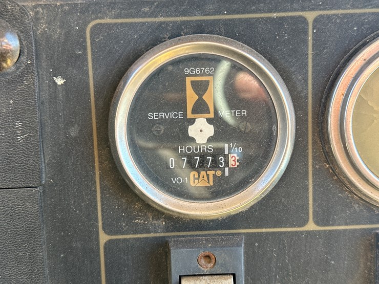 caterpillar-d5c-image-32