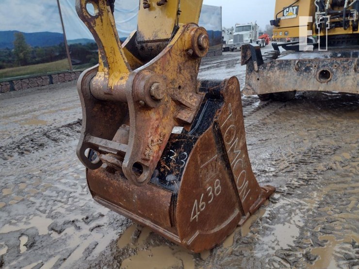 caterpillar-m322f-image-18