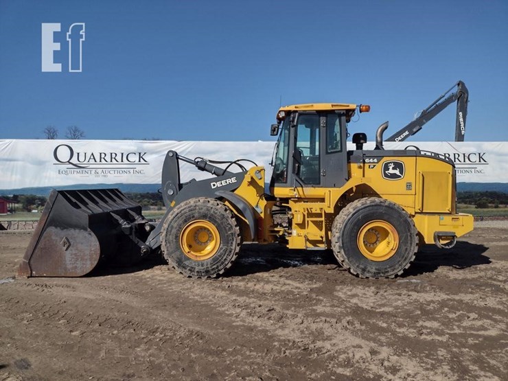 deere-644-p-tier-image-1