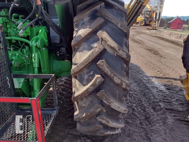 2009-john-deere-6330-image-18