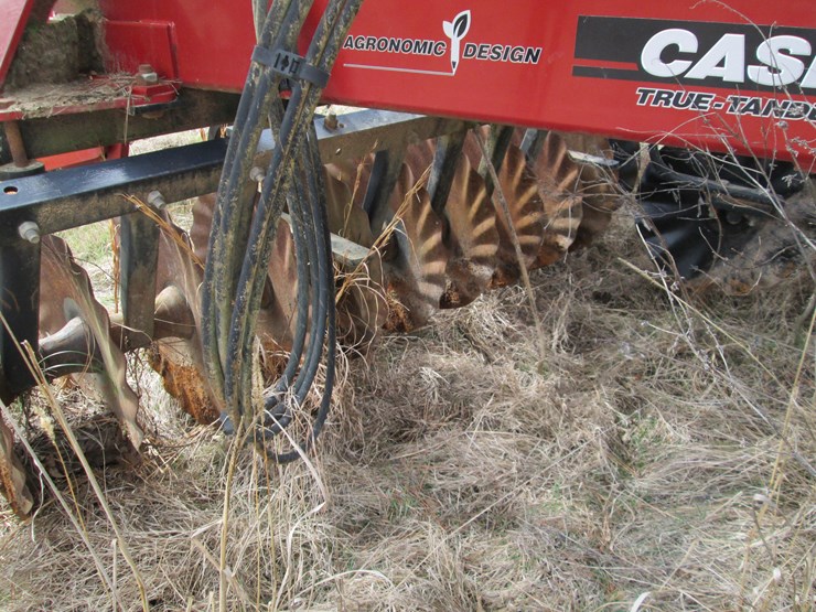 2015-case-ih-2015-image-19