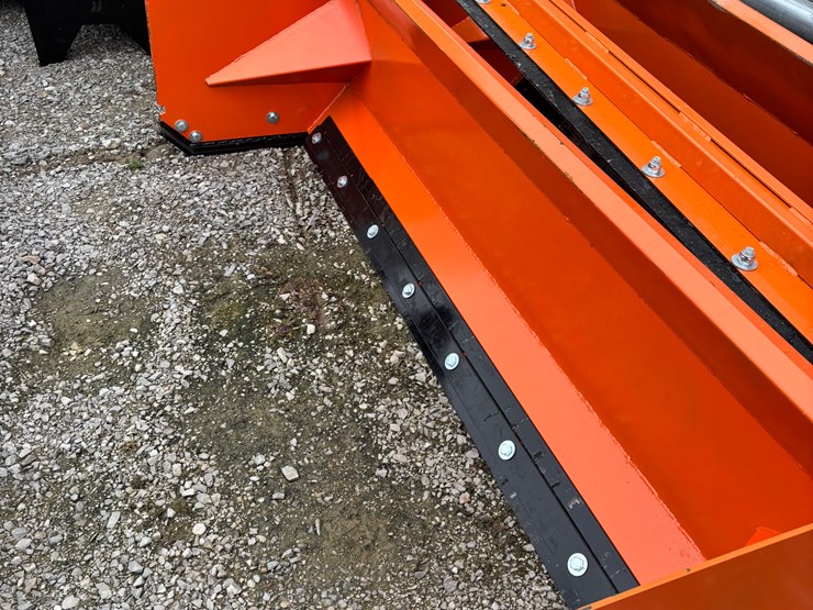 #1060-•-96-in.-snow-pusher-with-steel-blades-image-5