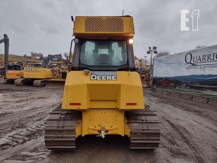 2015-deere-650k-lgp-image-4