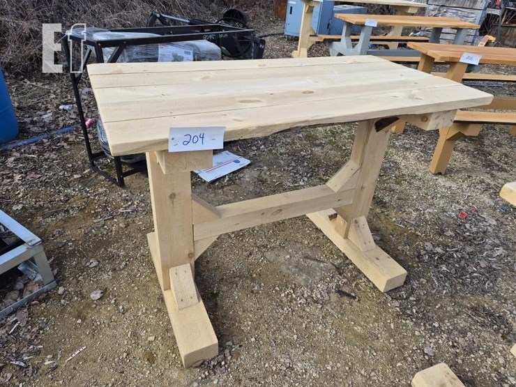 homemade-wooden-table-image-1