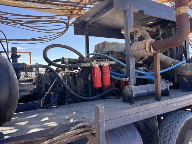 1982-rig-tech-450-series-well-service-rig-image-15