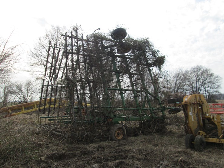 john-deere-38-image-3