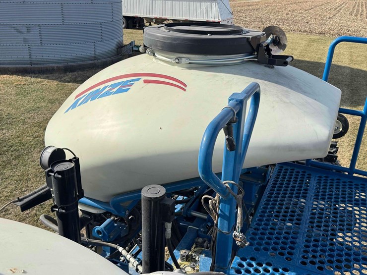 2011-kinze-3600-image-36