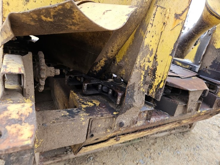 new-holland-30-image-16