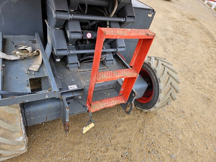 2017-skyjack-sj6832rt-image-16