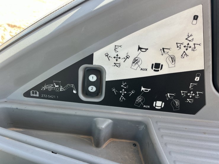 2008-caterpillar-420e-image-16