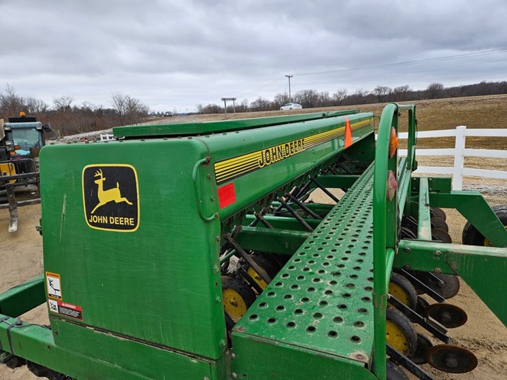 john-deere-15-image-34