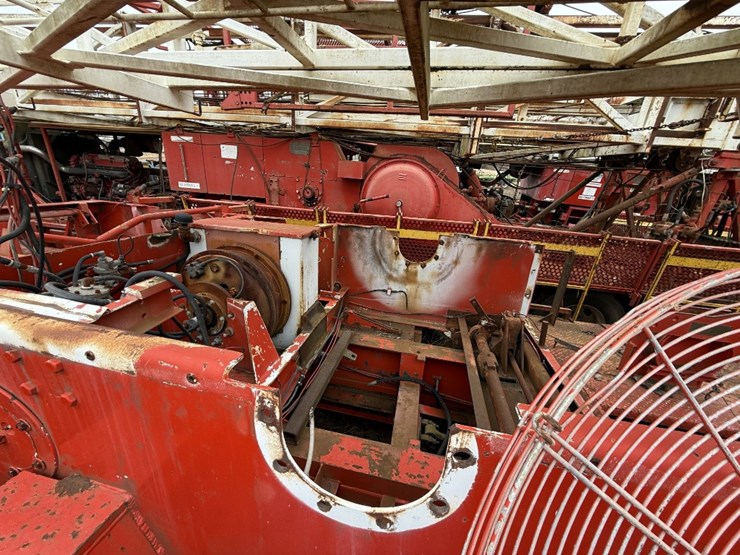 2003-franks-/-nov-1287/160-96-210k-4-axle-well-service-workover-rig-(incomplete)-image-12