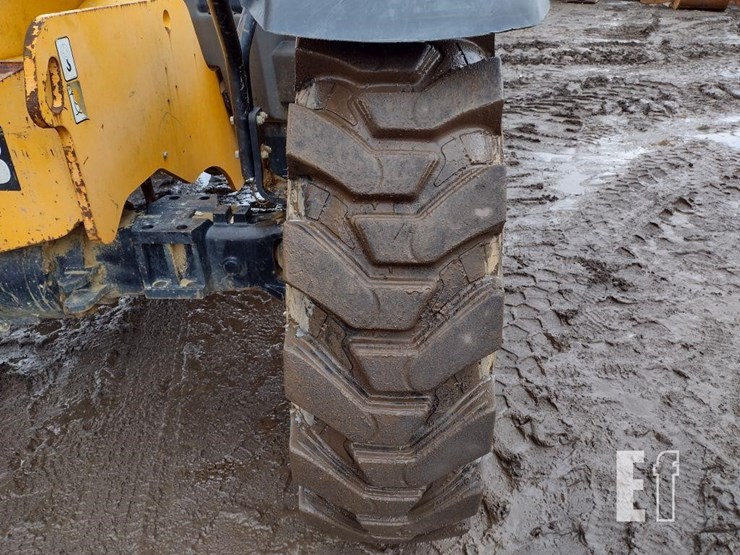 2017-jcb-507-42-image-21