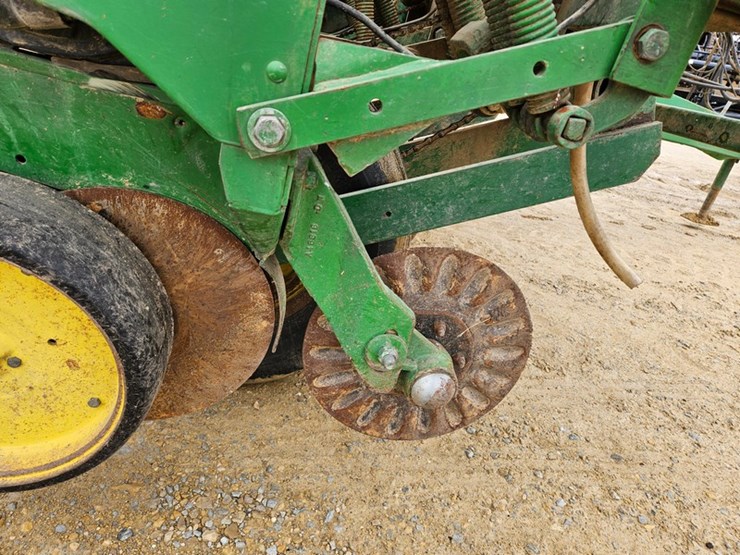 john-deere-7200-image-20