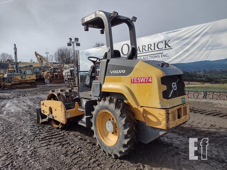 2017-volvo-sd45b-image-36