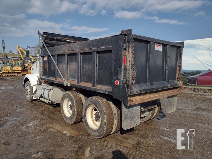 2013-kenworth-t800-image-41