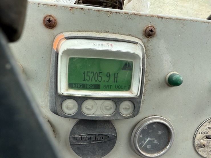 2008-crown-ce600-dd-5-axle-well-service-workover-rig-for-parts-image-21