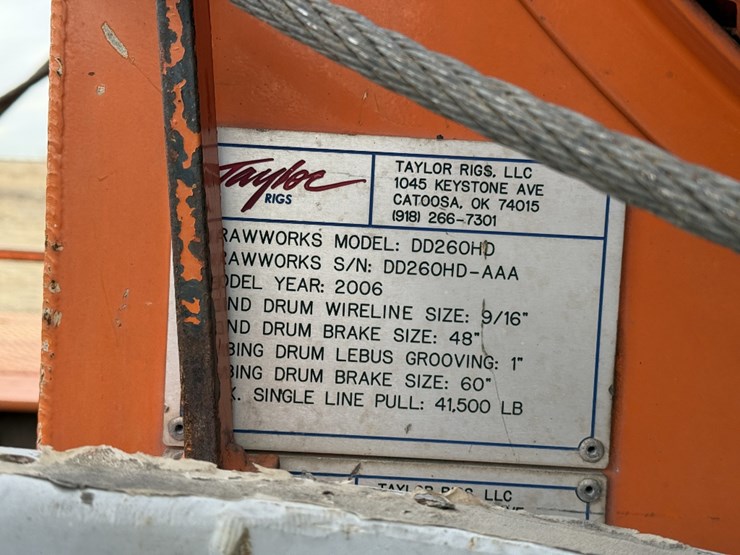 taylor-dd260hd-5-axle-well-service-rig-chassis-f/-parts-only-image-21