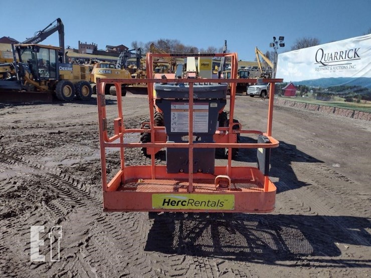 2015-jlg-340aj-image-2