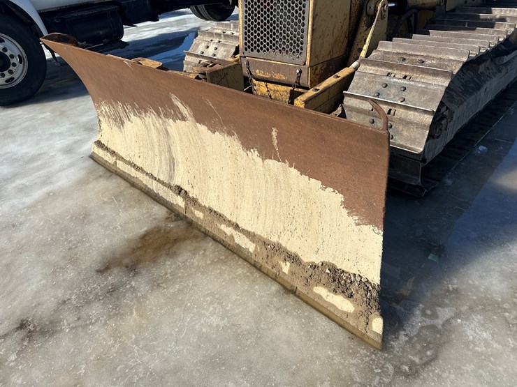 caterpillar-d5c-image-9