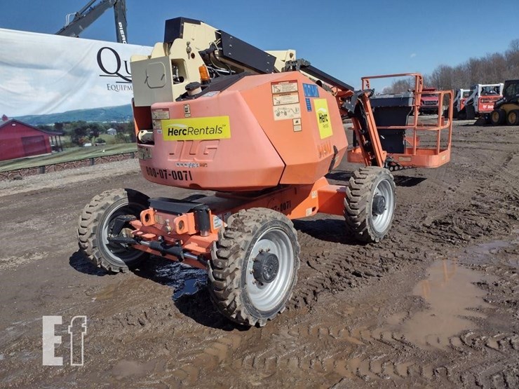 2015-jlg-340aj-image-28