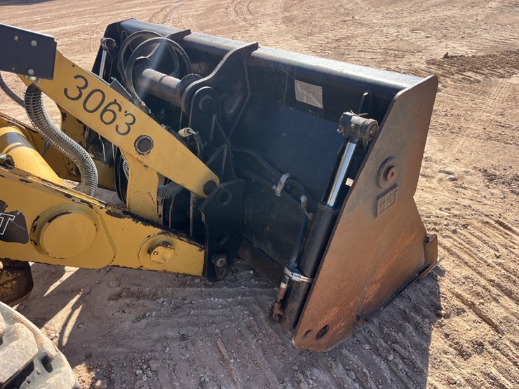 2008-caterpillar-420e-image-11