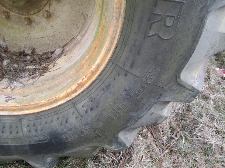 #27351-•-brandt-gpc1700-1700bu-grain-cart-301-image-22